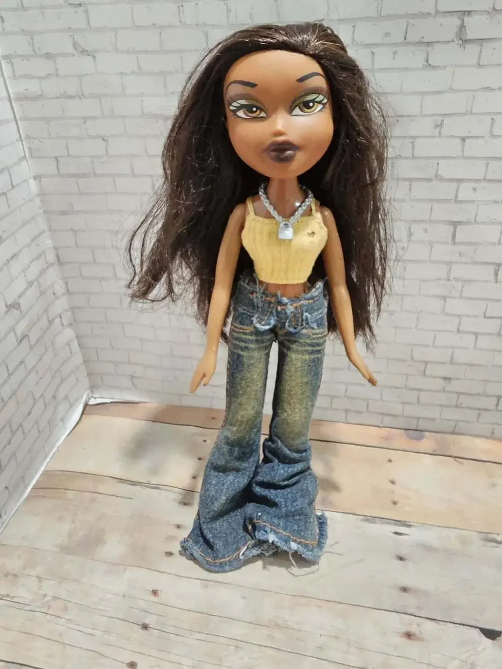 2002 Bratz Xpress It Sasha Doll MGA Vintage Y2K Brown Hair Partial Outfit